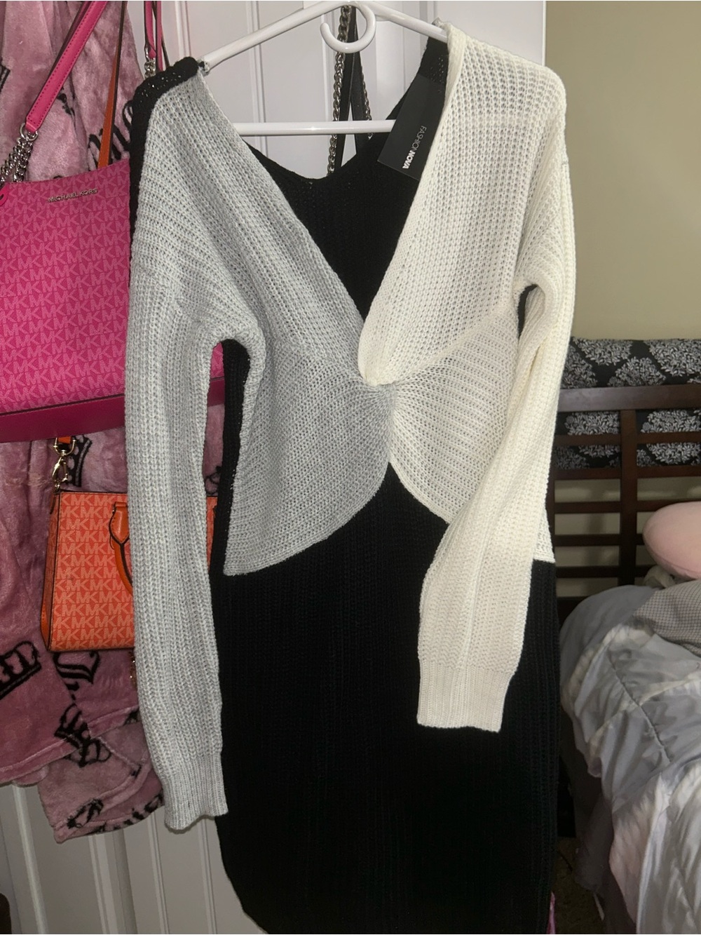 Fashion nova Split It sweater dress